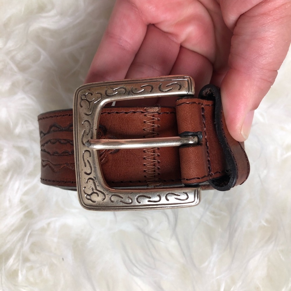 Fossil leather brown belt with detailing